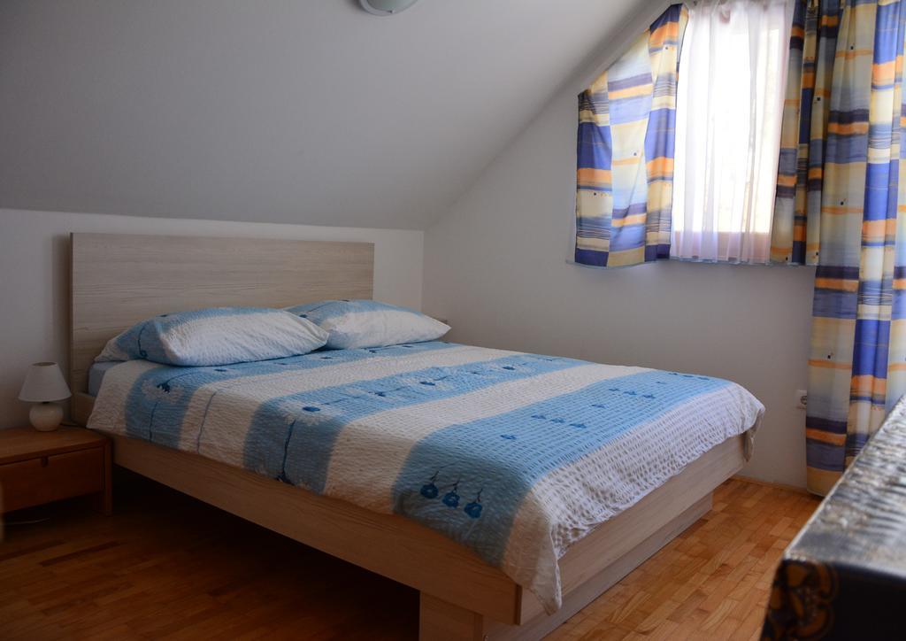 Apartments Gatej Cerkno Exterior foto